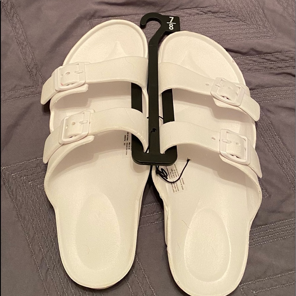 White slides - Picture 2 of 6